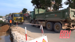 Huyện Vĩnh Lộc: Tiềm ẩn nguy cơ mất an toàn giao thông trên Quốc lộ 217
