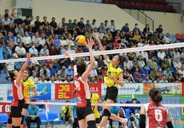 Tổ chức trở lại các giải bóng chuyền quốc gia năm 2021