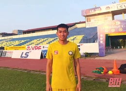 Hậu vệ Nguyễn Vũ Hoàng Dương chia tay Đông Á Thanh Hóa