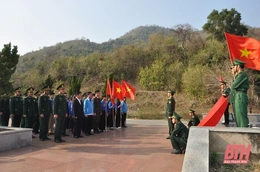 Thiết thực chương trình “Tháng ba biên giới” tại Đồn Biên phòng Cửa khẩu Tén Tằn