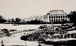 Kỷ niệm 112 năm Ngày Bác Hồ ra đi tìm đường cứu nước (5-6-1911 - 5-6-2023):&nbsp; Cuộc hành trình vĩ đại vì độc lập cho dân tộc, tự do cho&nbsp; Nhân dân!