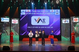 Định hướng “thép Xanh” từ ngày đầu thành lập, VAS được vinh danh Tập đoàn sản xuất hàng đầu vì môi trường