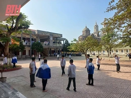 Làm gì để ngăn hành vi lệch chuẩn&nbsp;trong môi trường giáo dục?