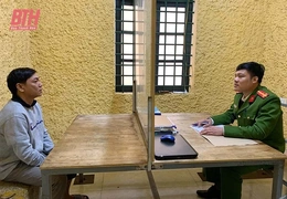 Bắt đối tượng lừa đảo chiếm đoạt tài sản trên không gian mạng