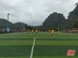 Như Xuân: Sôi nổi hoạt động văn hoá - thể thao chào xuân