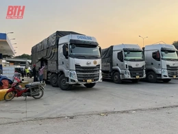Chính quyền vào cuộc xử lý bến xe tự phát tại phường Quảng Hưng