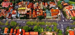 Yên Định: Hình ảnh cờ Tổ quốc xuất hiện trên mái nhà lan truyền trên mạng xã hội là sản phẩm photoshop