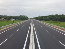 Triển khai cao điểm “500 ngày đêm thi đua hoàn thành 3.000 km đường bộ cao tốc