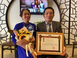 Ký ức Hủa Phăn: Máu và hoa