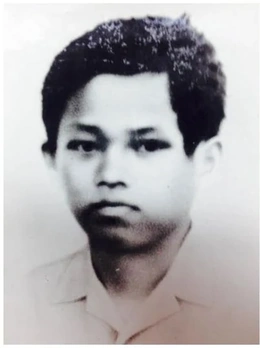 Kỷ niệm 110 năm ngày sinh đồng chí Lý Tự Trọng (20/10/1914 - 20/10/2024):  Người đoàn viên thanh niên cộng sản đầu tiên  , người cộng sản kiên trung bất khuất