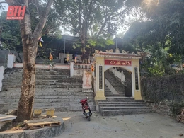 Cuối năm đi chợ Thiều “mua may bán rủi”
