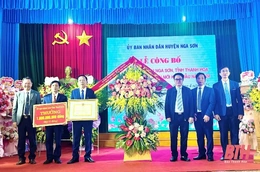 Nga Hải đón nhận Quyết định công nhận xã đạt chuẩn NTM kiểu mẫu