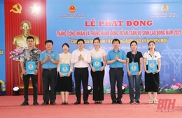 Công bố quyết định thành lập 5 công đoàn cơ sở