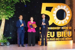 Đổi mới, tự chủ và quyết liệt – Điểm chung trong gần 50 năm phát triển của TP.HCM và Vinamilk