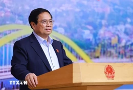 Thủ tướng: Phát triển hạ tầng giao thông trên tinh thần “chỉ bàn làm, không bàn lùi”