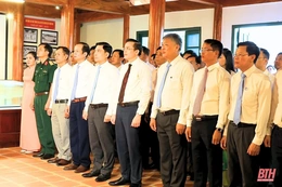 Thiệu Hóa: Dâng hương tưởng niệm 135 năm ngày sinh Chủ tịch Hồ Chí Minh