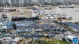 Trung Quốc: Bão Kajiki quét qua Hải Nam, ảnh hưởng hơn 100.000 người