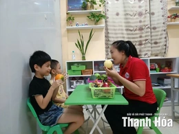 Dạy trẻ khuyết tật bằng cả trái tim