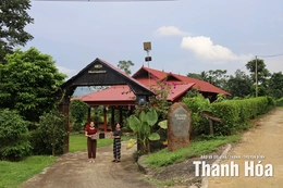 Bảo tồn văn hóa Mường gắn với phát triển du lịch cộng đồng