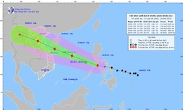 Bão Bualoi đi nhanh, tăng cấp khi vào Biển Đông