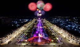 Ninh Bình chính thức khánh thành Công trình Trục lễ hội và Quảng trường Thời Đại