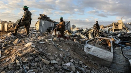 Israel và Hamas đổ lỗi cho nhau vì vi phạm lệnh ngừng bắn, trì hoãn trao trả thi thể con tin
