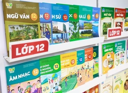 Dự thảo Luật Giáo dục sửa đổi: Thể chế hóa cả nước thống nhất một bộ sách giáo khoa