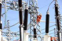 Điện lực miền Trung khôi phục cấp điện cho hơn 555.000 khách hàng