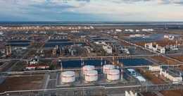 Romania và Bulgaria có thể quốc hữu hóa các nhà máy lọc dầu của Nga