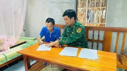 Người tiên phong xóa nhà tạm, nhà dột nát nơi vùng biên