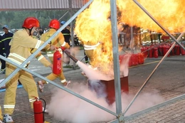 Hơn 200 thành viên Tổ liên gia an toàn PCCC tham gia hội thi nghiệp vụ