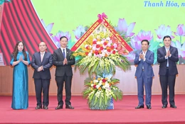 Lãnh đạo tỉnh gặp mặt nhà giáo, học sinh, sinh viên tiêu biểu nhân Ngày Nhà giáo Việt Nam 20/11