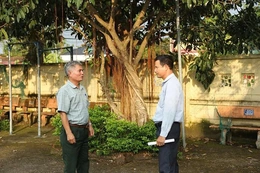 Bí thư chi bộ hết lòng vì dân