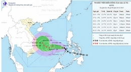 Dự báo bão số 15 sẽ tăng thêm 2 cấp trong vòng 24 giờ tới