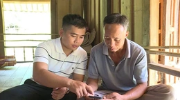 “Bình dân học vụ số” tại vùng cao