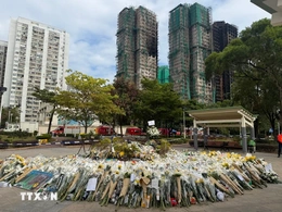 Vụ cháy chung cư ở Hong Kong: Chính quyền tăng gấp đôi trợ cấp cho nạn nhân