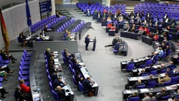 Quốc hội Đức thông qua luật nghĩa vụ quân sự gây tranh cãi