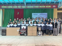 Công đoàn Báo và Phát thanh, Truyền hình Thanh Hóa tổ chức chương trình thiện nguyện “Cùng học sinh vùng cao tới trường”