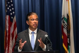 19 tiểu bang Mỹ đồng loạt kiện Tổng thống Trump về phí visa H-1B 100.000 USD