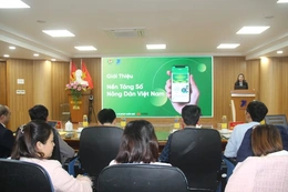 Tập huấn cài đặt, sử dụng Mini App Nông dân cho 166 xã, phường