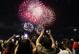 Bộ Nội vụ đề xuất hoán đổi ngày nghỉ để nghỉ Tết Dương lịch kéo dài 4 ngày