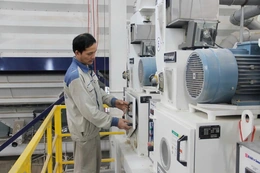 “Cỗ máy” công nghiệp&nbsp;không ngừng nghỉ