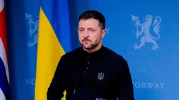 Tổng thống Zelensky: Hòa bình ở Ukraine cần sự hiện diện quân sự của Anh, Pháp