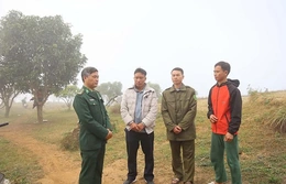 Đồng bào Mông một lòng theo Đảng - Khát vọng đổi đời từ núi cao (Bài 2): Những “hạt giống đỏ” phía sau dốc “cổng trời”