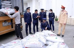 Kiên quyết đấu tranh ngăn chặn, đẩy lùi tình trạng buôn lậu, gian lận thương mại, hàng giả, xâm phạm quyền sở hữu trí tuệ