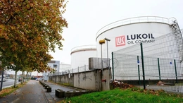 Mỹ kiểm soát tài sản quốc tế của tập đoàn dầu khí Nga Lukoil