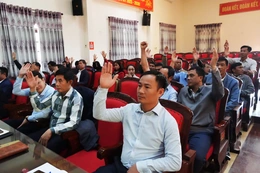 Lấy ý kiến cử tri nơi công tác đối với người được giới thiệu ứng cử đại biểu HĐND xã Hoằng Tiến, nhiệm kỳ 2026-2031