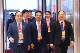 Hình ảnh Đoàn đại biểu Đảng bộ tỉnh Thanh Hóa dự Đại hội XIV của Đảng