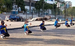 Nỗ lực vượt khó của bộ môn bi sắt