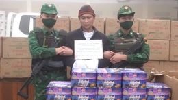 Bắt giữ đối tượng người Lào vận chuyển hơn 1 tấn pháo hoa nổ vào Việt Nam